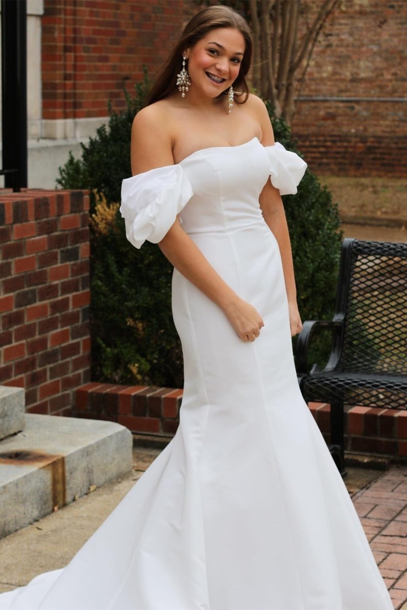 White Off-the-Shoulder Puff Sleeve Mermaid Long Wedding Dress