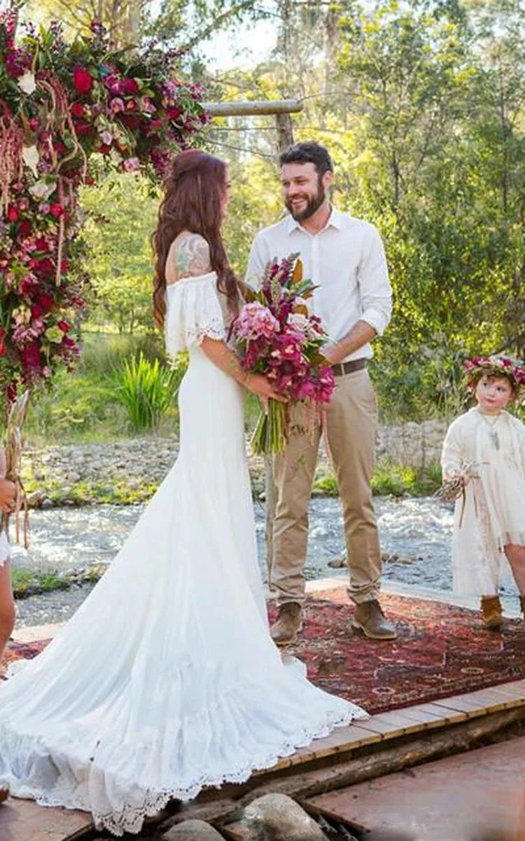 Short Sleeve Lace Boat Neck Appliques Court Train Bohemian Wedding Dress