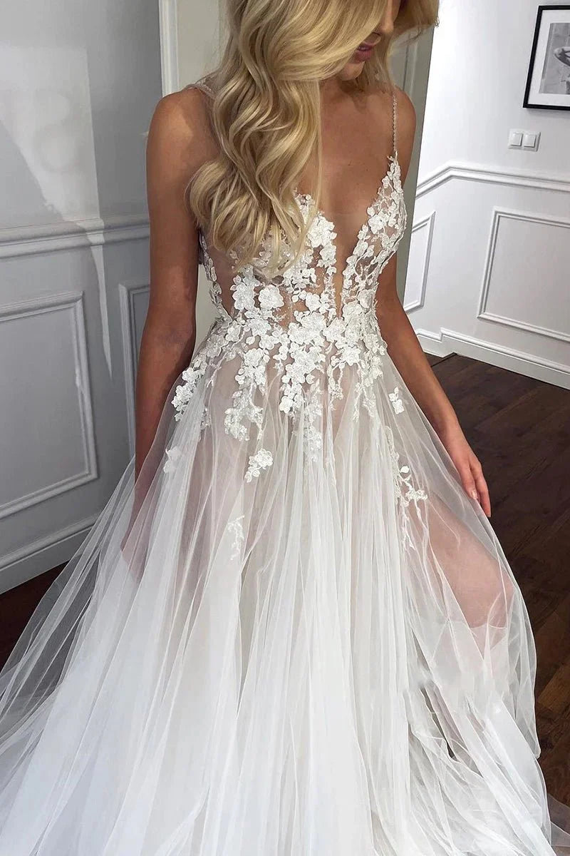 Hind | Spaghetti Straps V-Neck Lace Appliques A-line Tulle Rustic Wedding Dress