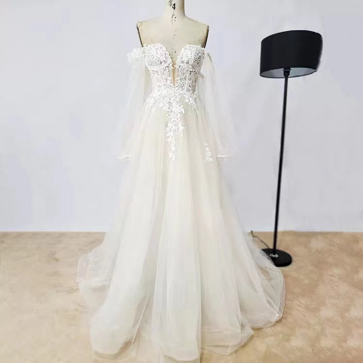 WEDDING DRESSW