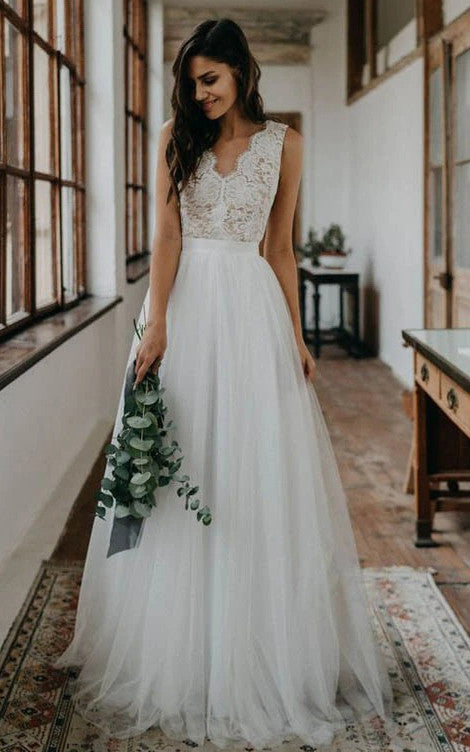 A-Line White Lace Scalloped-Neck Sleeveless Wedding Dress