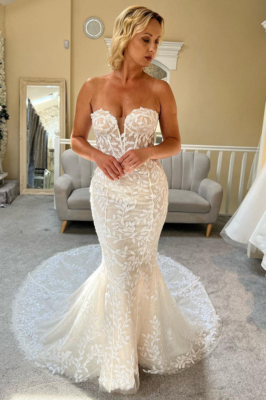 Stormi | Ivory Lace Strapless Mermaid Long Wedding Dress