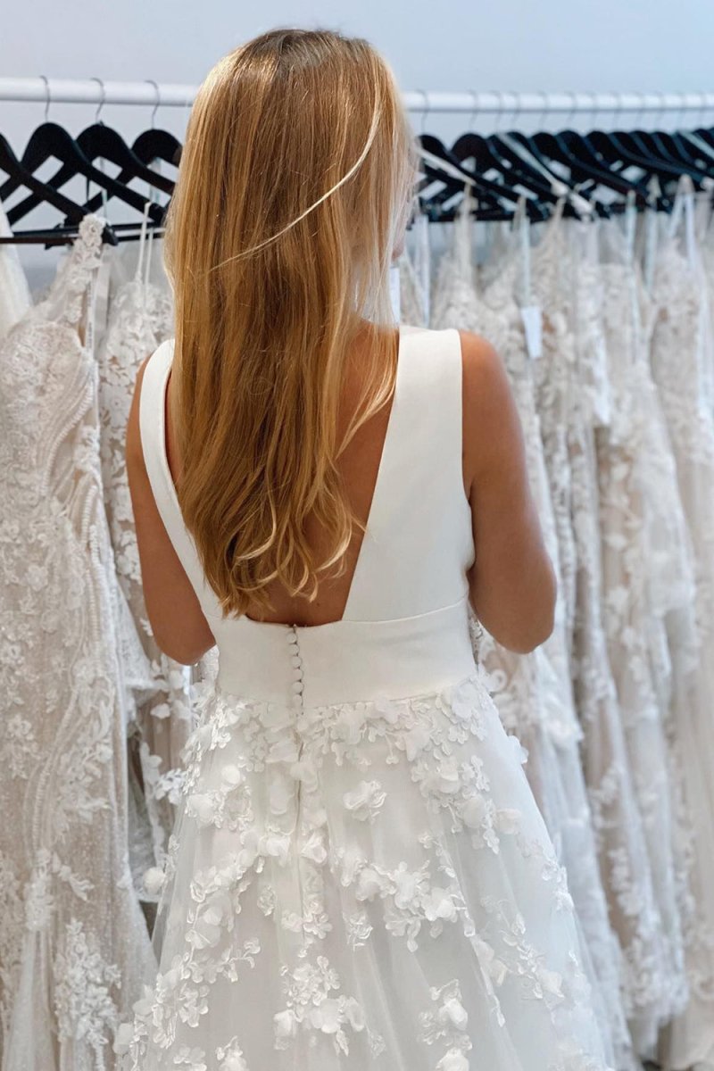 Andi | White Deep V-Neck Backless Long Wedding Dress with Appliques