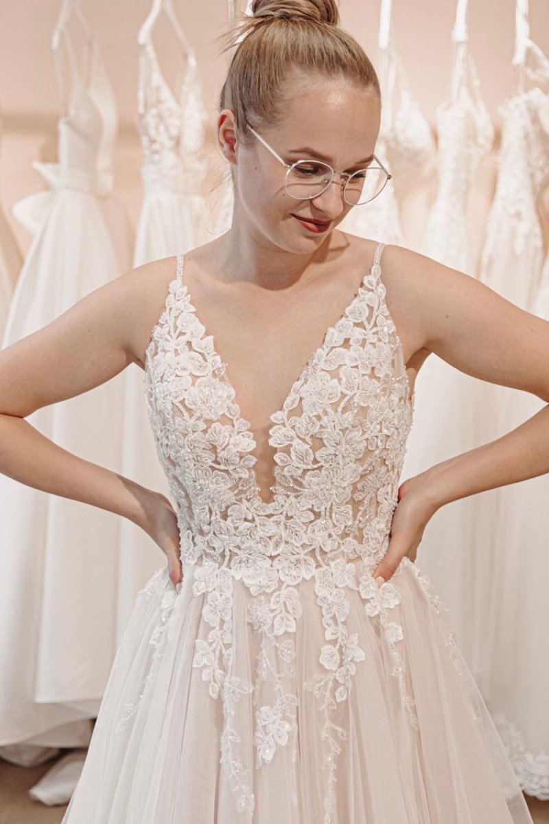 Dalia | Glitter Ivory A-Line Spaghetti Straps Long Wedding Dress with Appliques