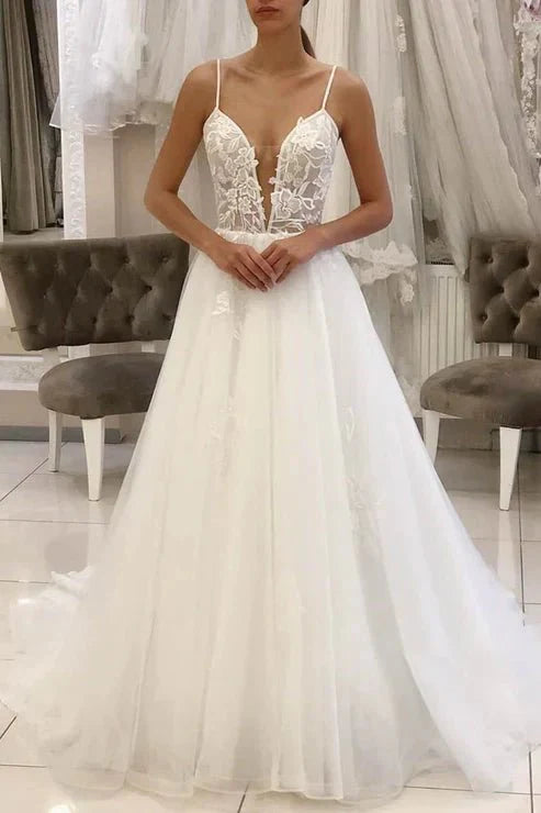 A-Line Spaghetti Straps Tulle Appliques Rustic Wedding Dress