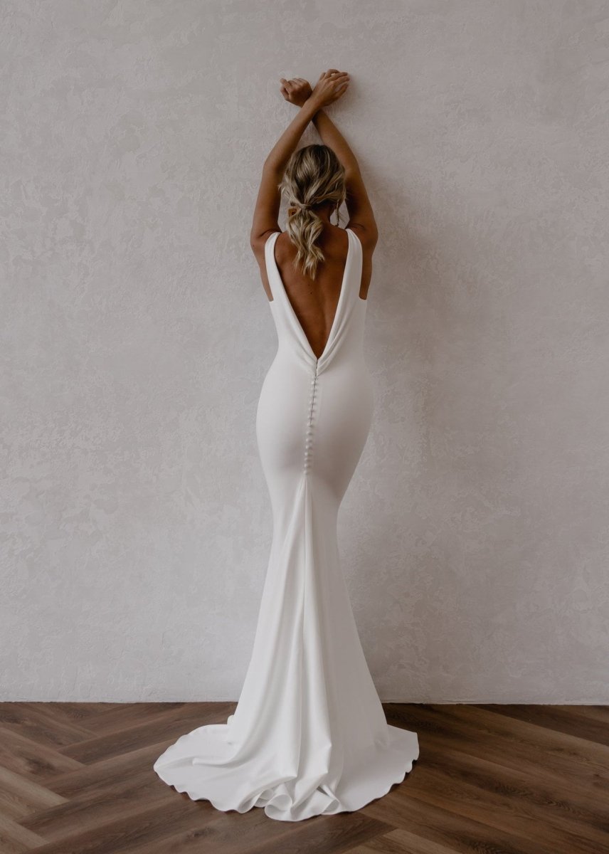 Jaylynn | Mermaid Deep V-Neck Backless White Wedding Dress
