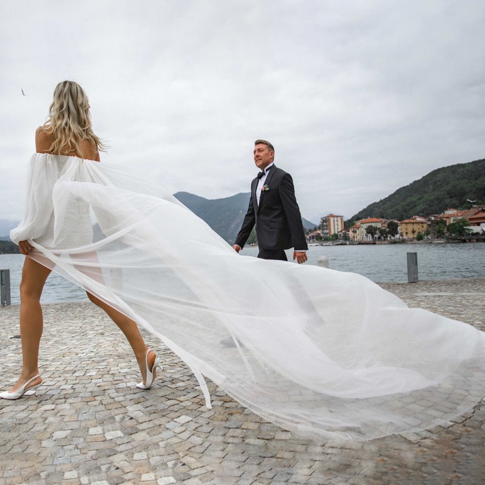 Modern Chiffon Minimalist Wedding Dress with Detachable Long Sleeves